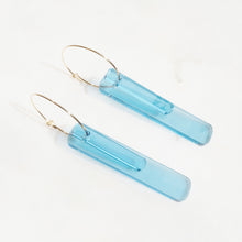Carica l&#39;immagine nel visualizzatore di Gallery, BRONTE sky blue hoop earrings in gold or silver - AYR TAN

