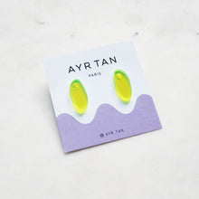 Load image into Gallery viewer, Alas mini studs - AYR TAN
