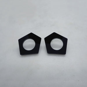 BRUTUS black geometrical stud earrings - AYR TAN