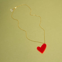 Carica l&#39;immagine nel visualizzatore di Gallery, MELTING HEART necklace milk white gold - big - AYR TAN
